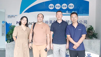 زيارات المصنع وفحص الآلات