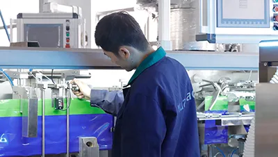 الخدمات والدعم