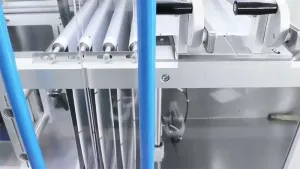 ماكينة تعبئة أكياس سحاب HFFS ذات فوهتين