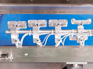 ماكينة تعبئة أكياس جاهزة ذات أربع فوهات