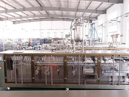 ماكينة تعبئة أكياس جاهزة ذات أشكال خاصة بأربع فوهات