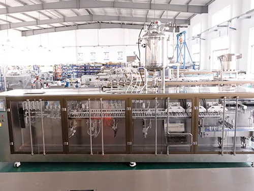 ماكينة تعبئة أكياس جاهزة بمحرك سيرفو ذات أربع فوهات