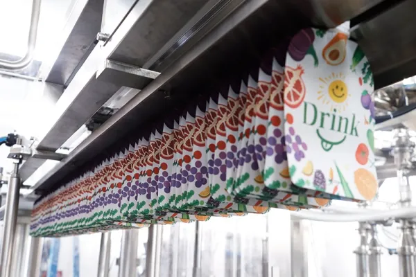 ماكينات تعبئة وتركيب أغطية أكياس الفوهات