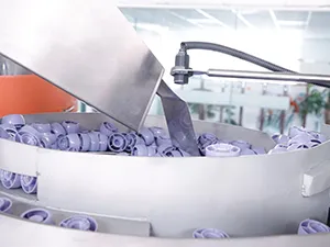 ماكينات تعبئة وتركيب أغطية أكياس الفوهات